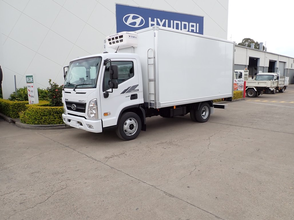 2025 Hyundai Ex6 Swb image 2