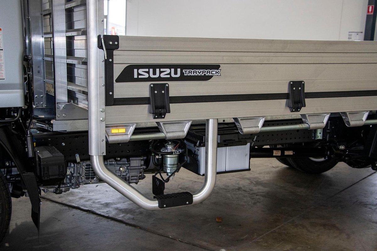 2026 Isuzu Nlr 45-150 Dt Med Tray Pack NLR 45 150 image 15
