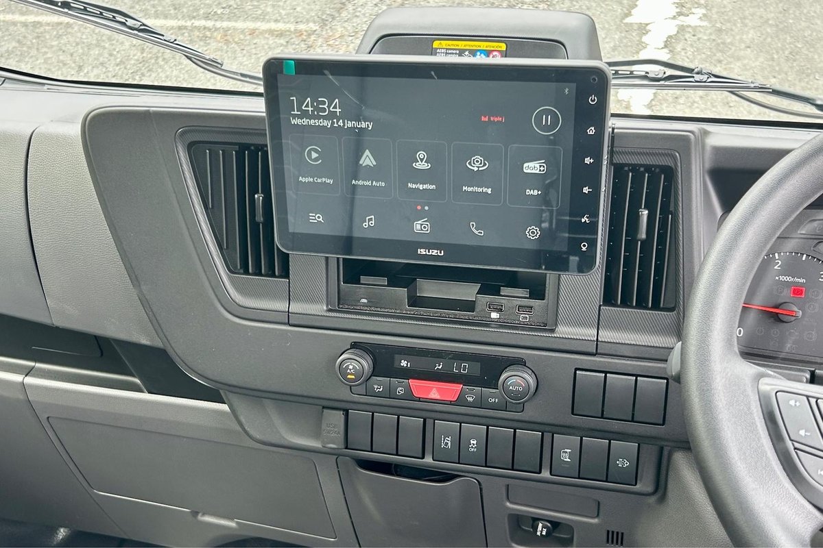2026 Isuzu N Series Nlr 45-150 Dt D25 Traypack image 21