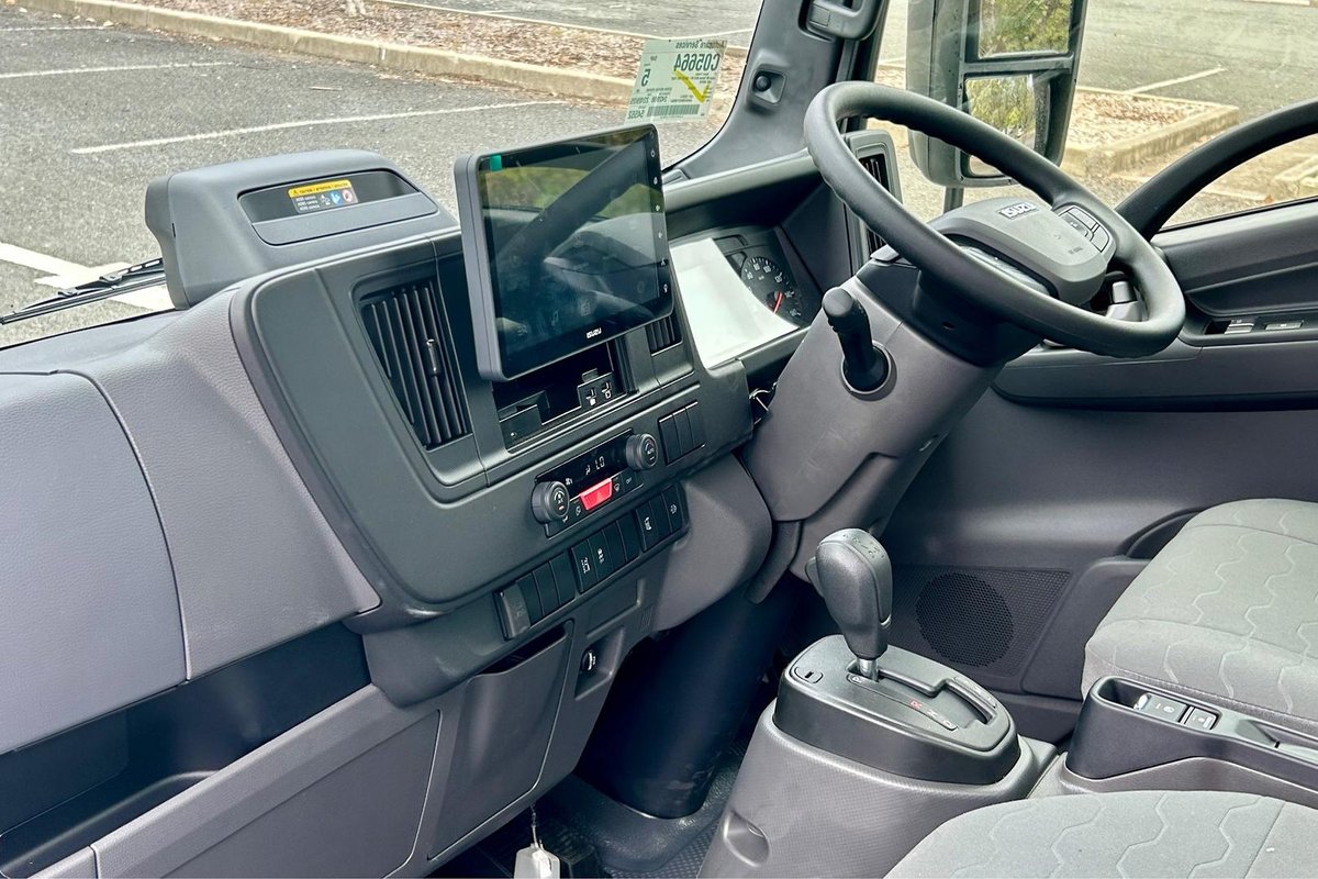 2026 Isuzu N Series Nlr 45-150 Dt D25 Traypack image 18