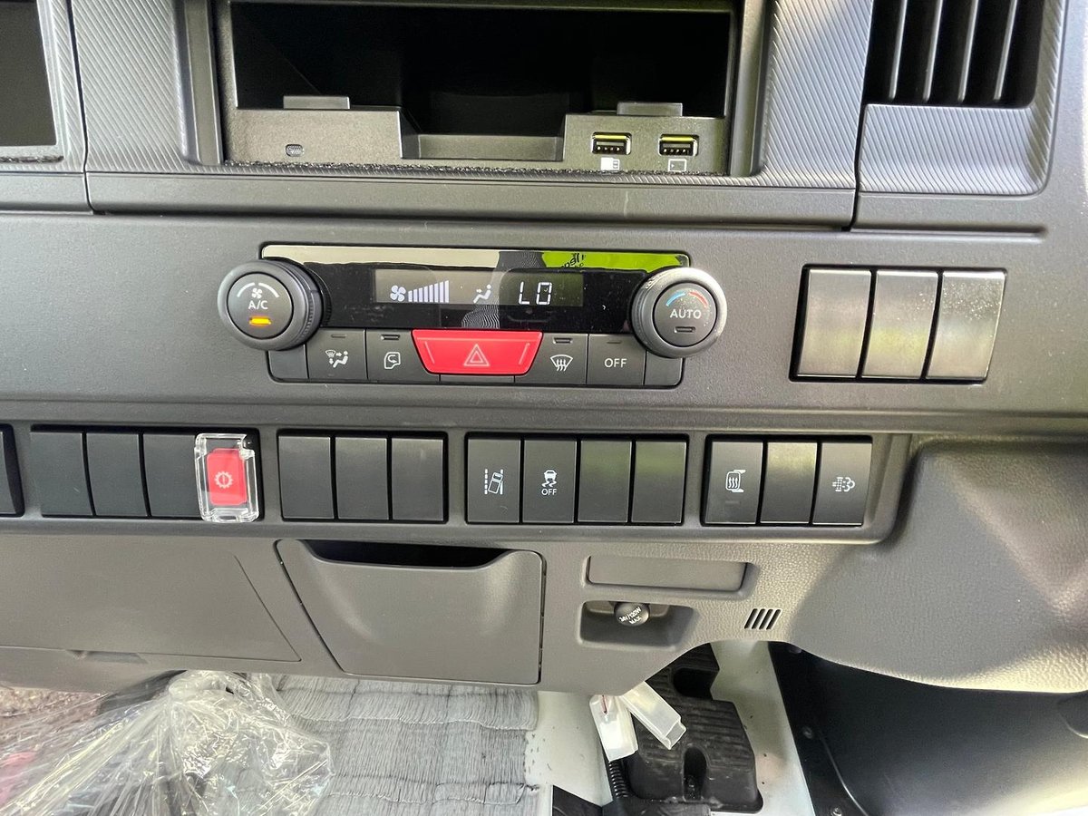 2026 Isuzu N Series NQR 88/80-190 AM D42 image 13