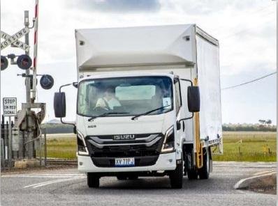 2026 Isuzu N Series NQR 88/80-190 AM D42 image 18