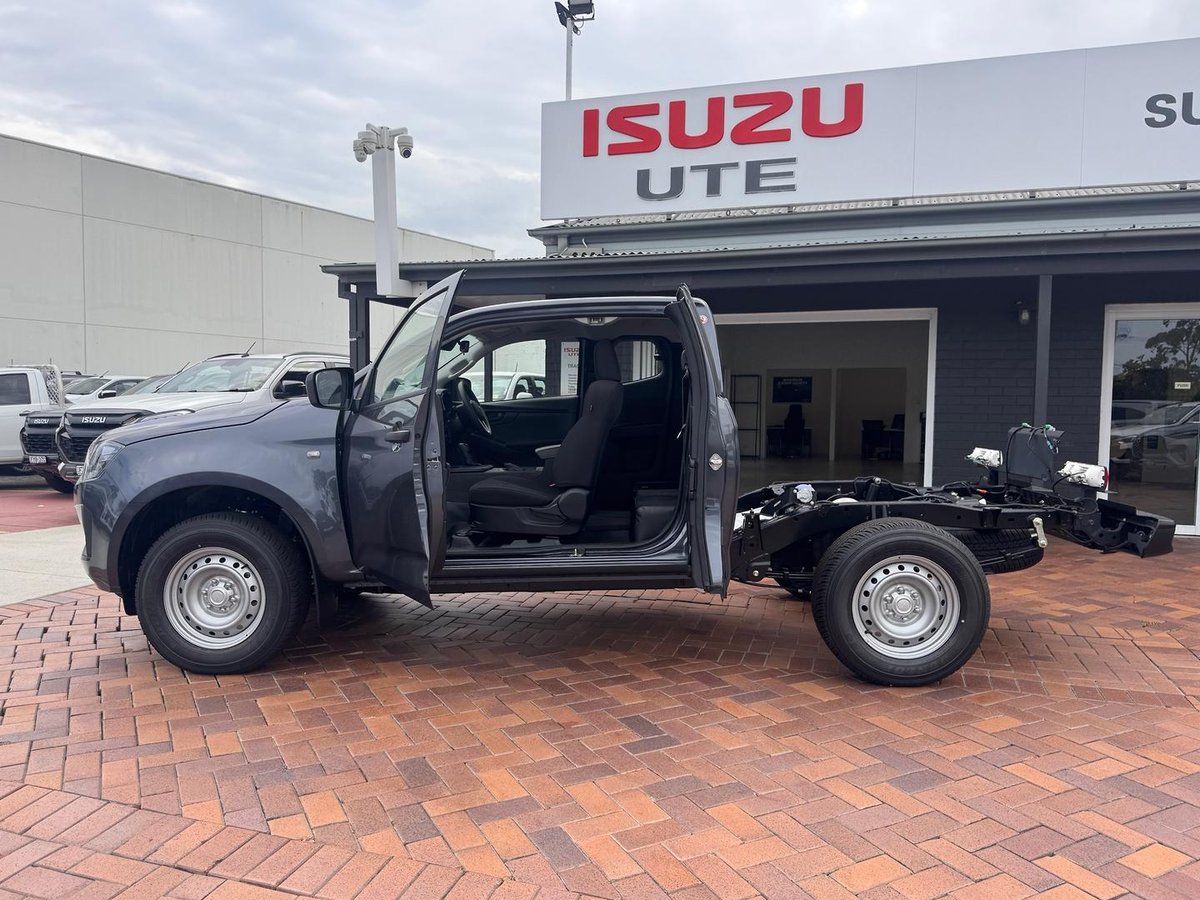 2026 Isuzu D-MAX SX MY25.5 4X4 Dual Range image 7