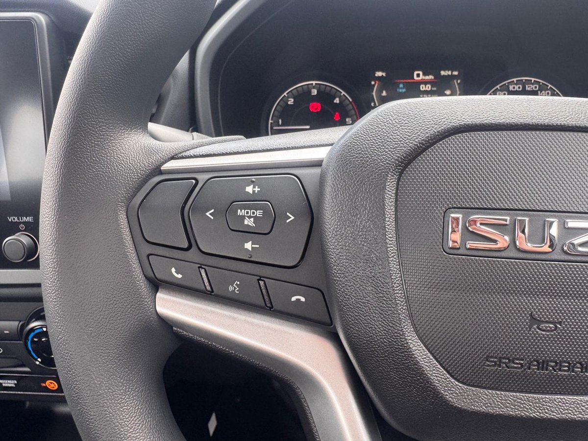 2026 Isuzu D-MAX SX MY25.5 4X4 Dual Range image 17