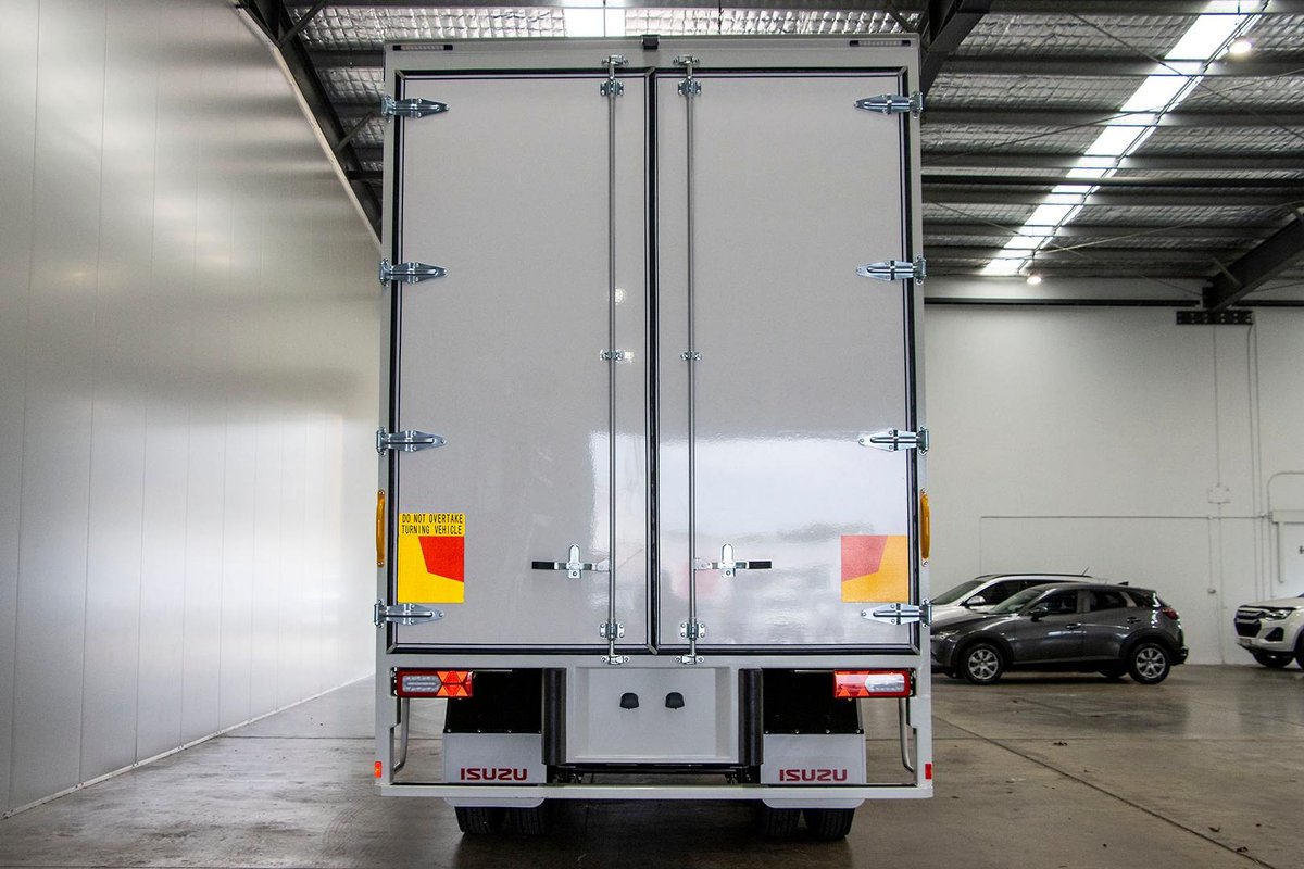 2026 Isuzu Fvl 260-300 Freight Pack FVL 260-300 image 6