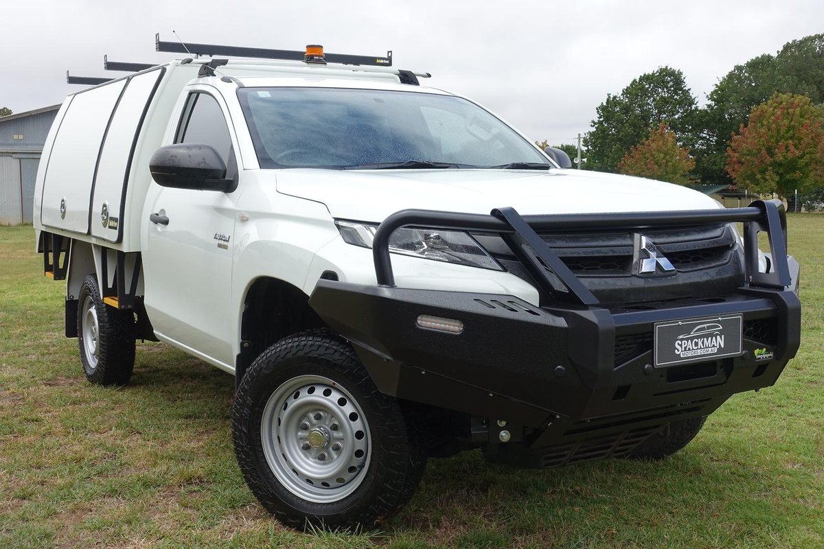 2020 Mitsubishi Triton GLX MR MY20 4x2 White
