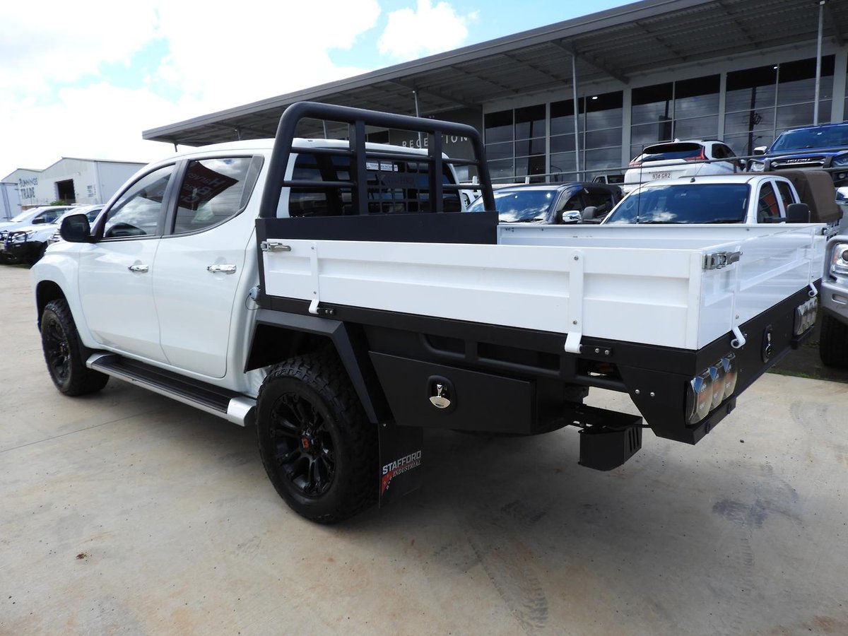 2019 Mitsubishi Triton Gls Premium Mr My19 4x4 Dual Range image 4