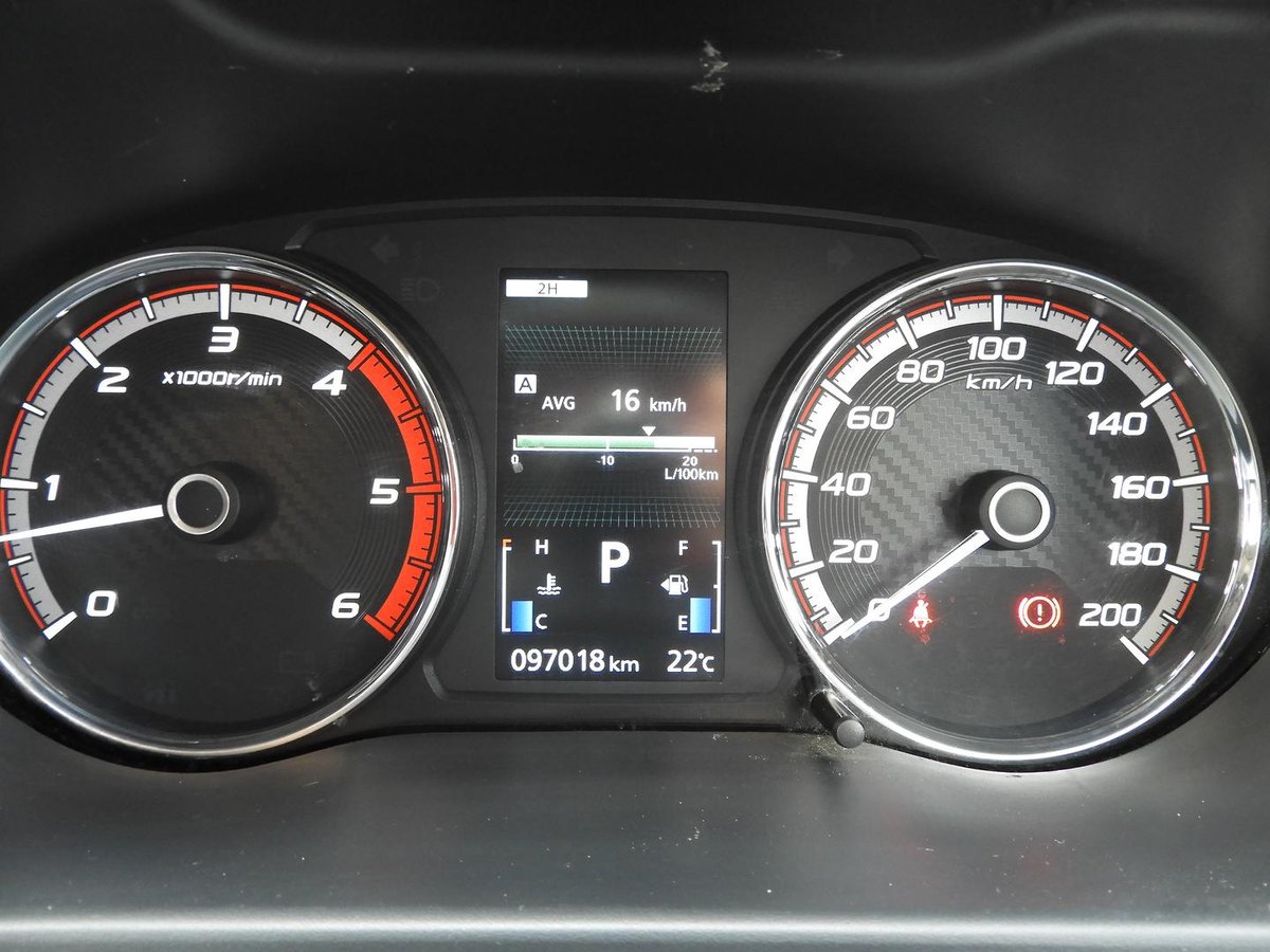 2019 Mitsubishi Triton Gls Premium Mr My19 4x4 Dual Range image 13