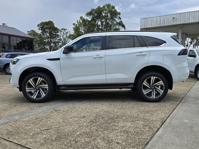 2025 Isuzu MU-X LS-T MY25.5 4X4 Dual Range image 7
