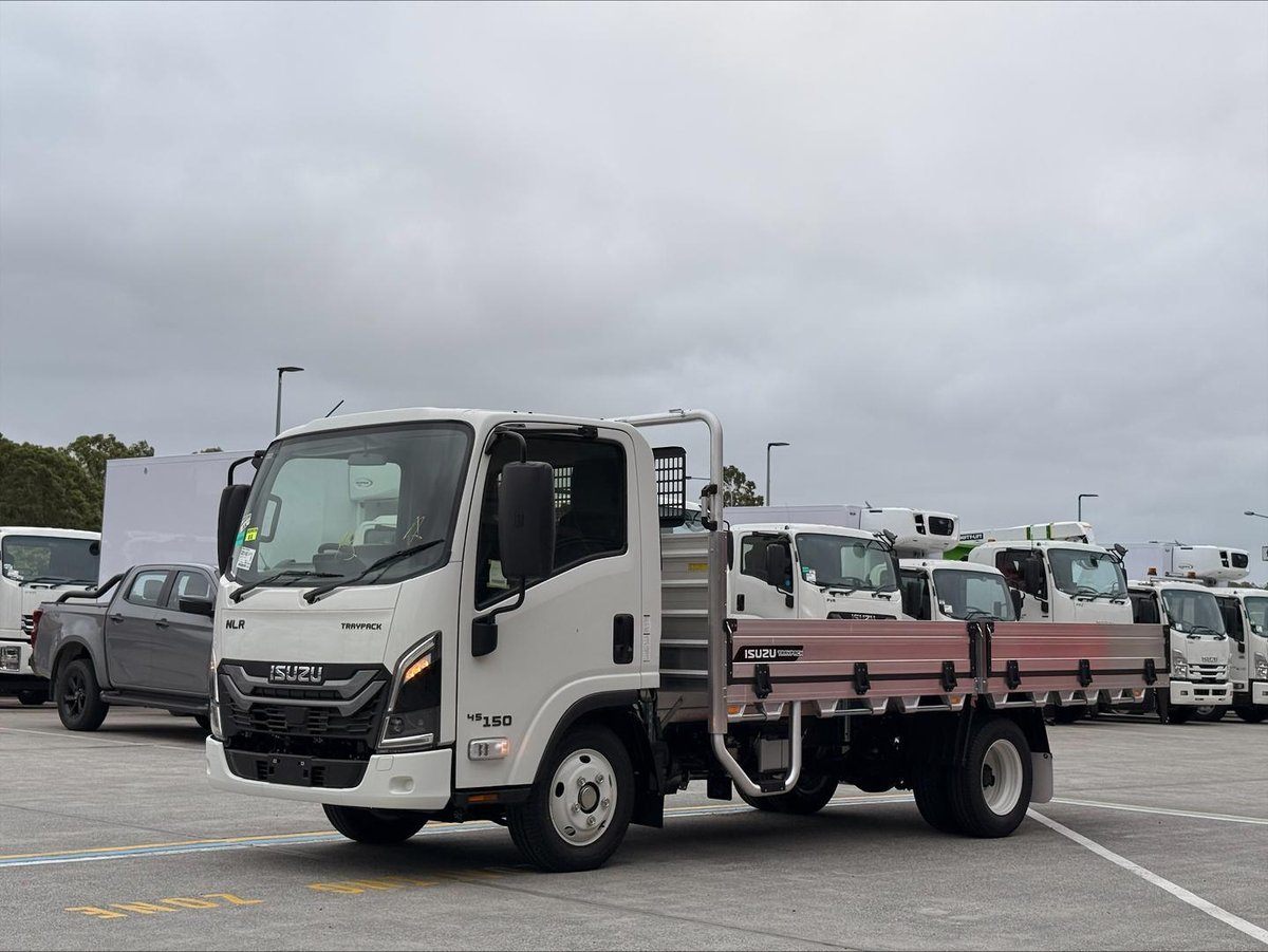 2026 Isuzu N Series NLR 45-150 DT D34 TRAYPACK image 3
