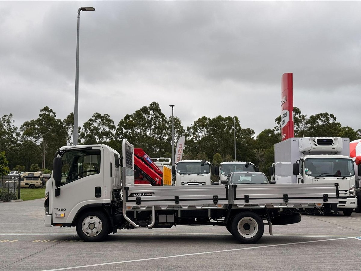 2026 Isuzu N Series NLR 45-150 DT D34 TRAYPACK image 8