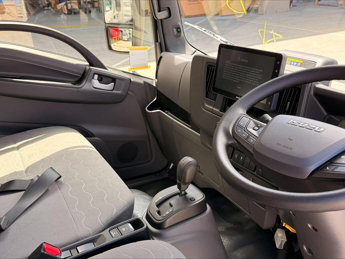 2026 Isuzu N Series NLR 45-150 DT D34 TRAYPACK image 20