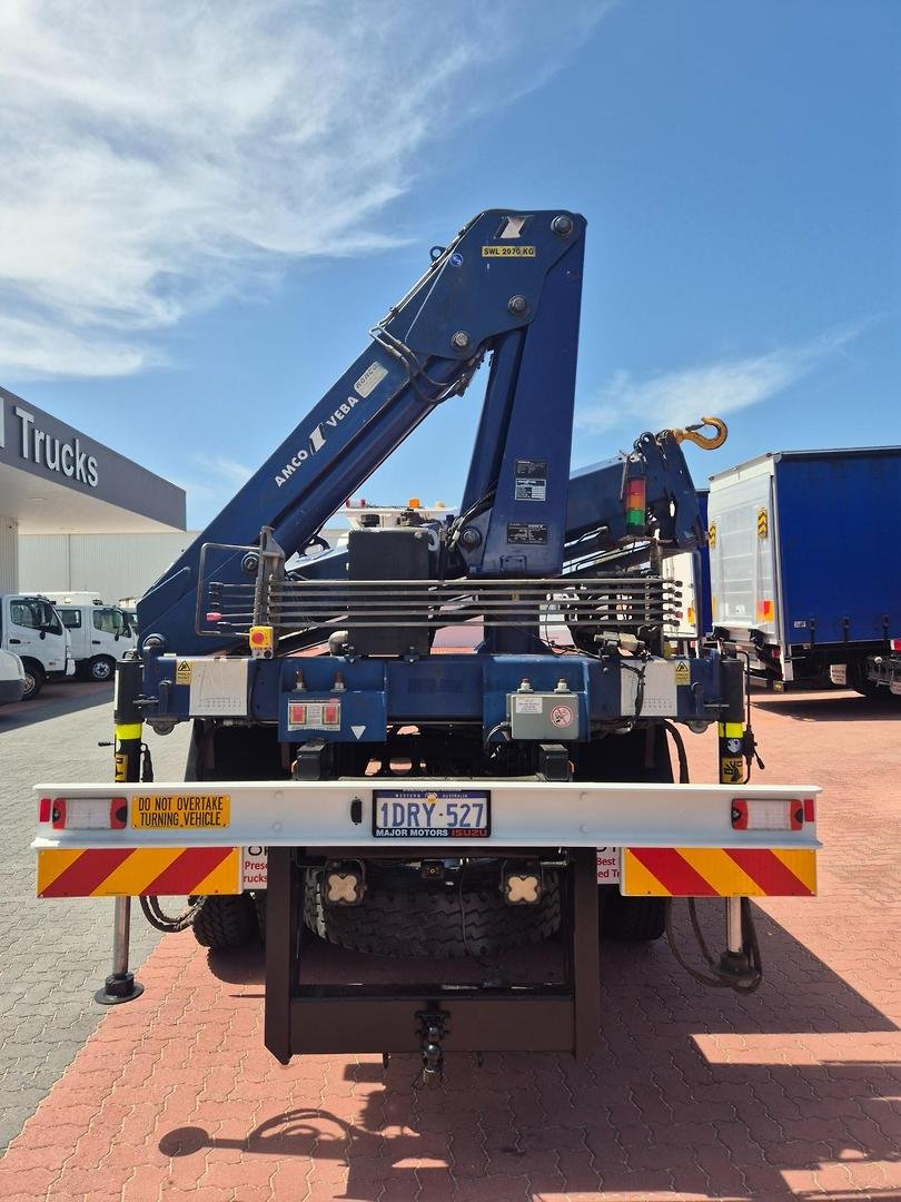 2009 Hino Gt 1322-500 Series 4X4 Tray And Crane image 18