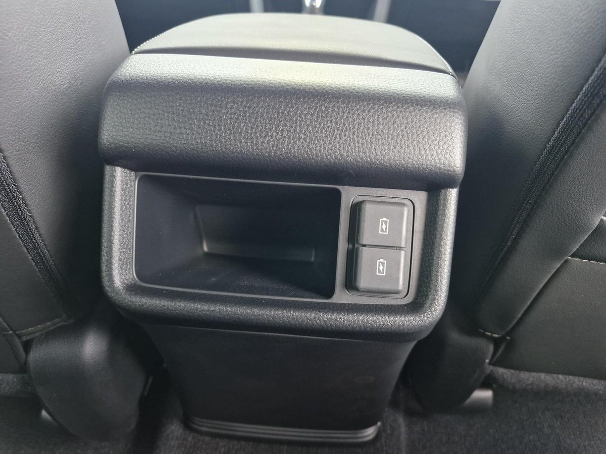 2026 Isuzu MU-X LS-T MY25.5 4X4 Dual Range image 10