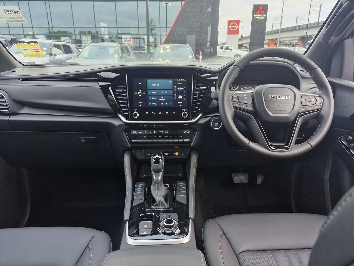 2026 Isuzu MU-X LS-T MY25.5 4X4 Dual Range image 15