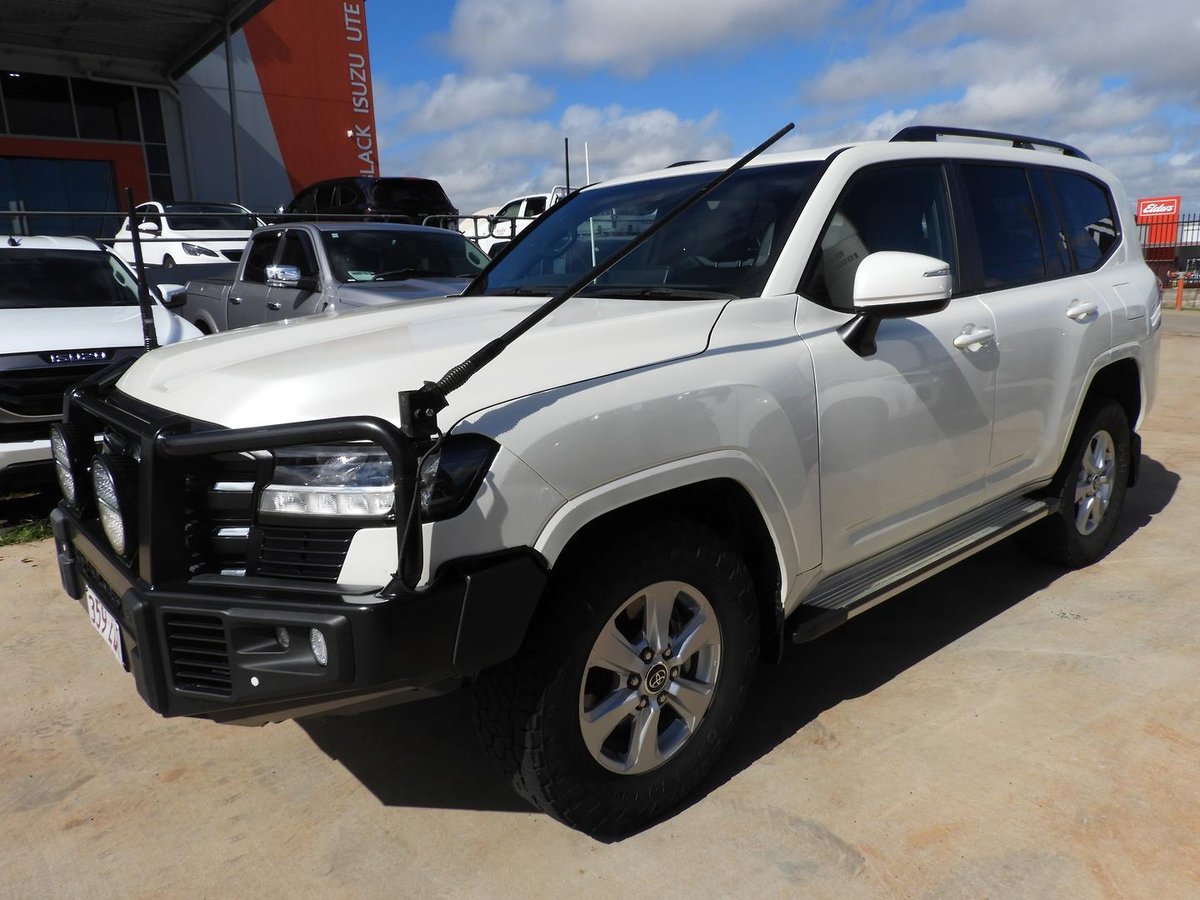 2022 Toyota Landcruiser Gxl Fja300r 4x4 Dual Range image 3