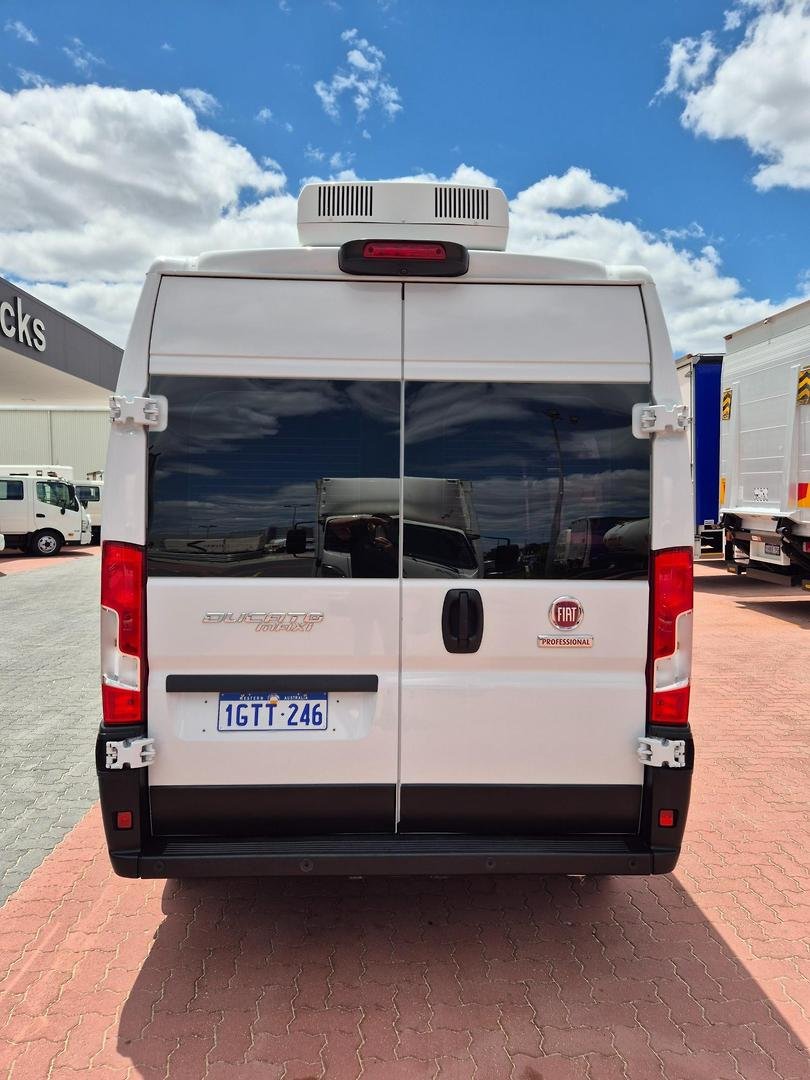 2019 Fiat Ducato Auto Maxi Van image 10