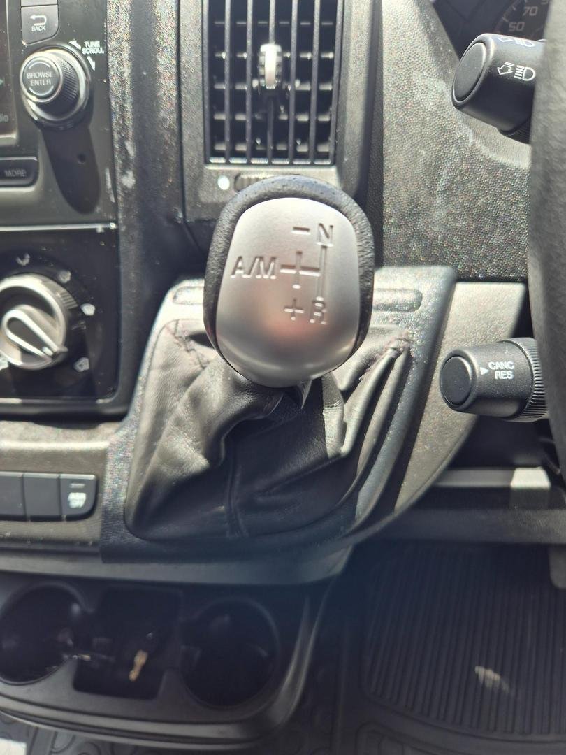 2019 Fiat Ducato Auto Maxi Van image 13