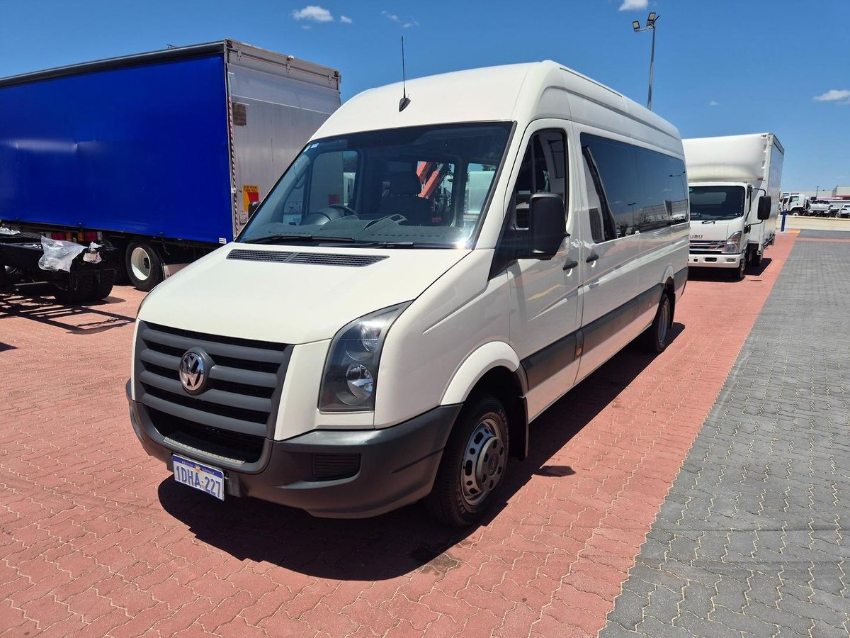 2010 Volkswagen Crafter Lwb High Roof Van image 4