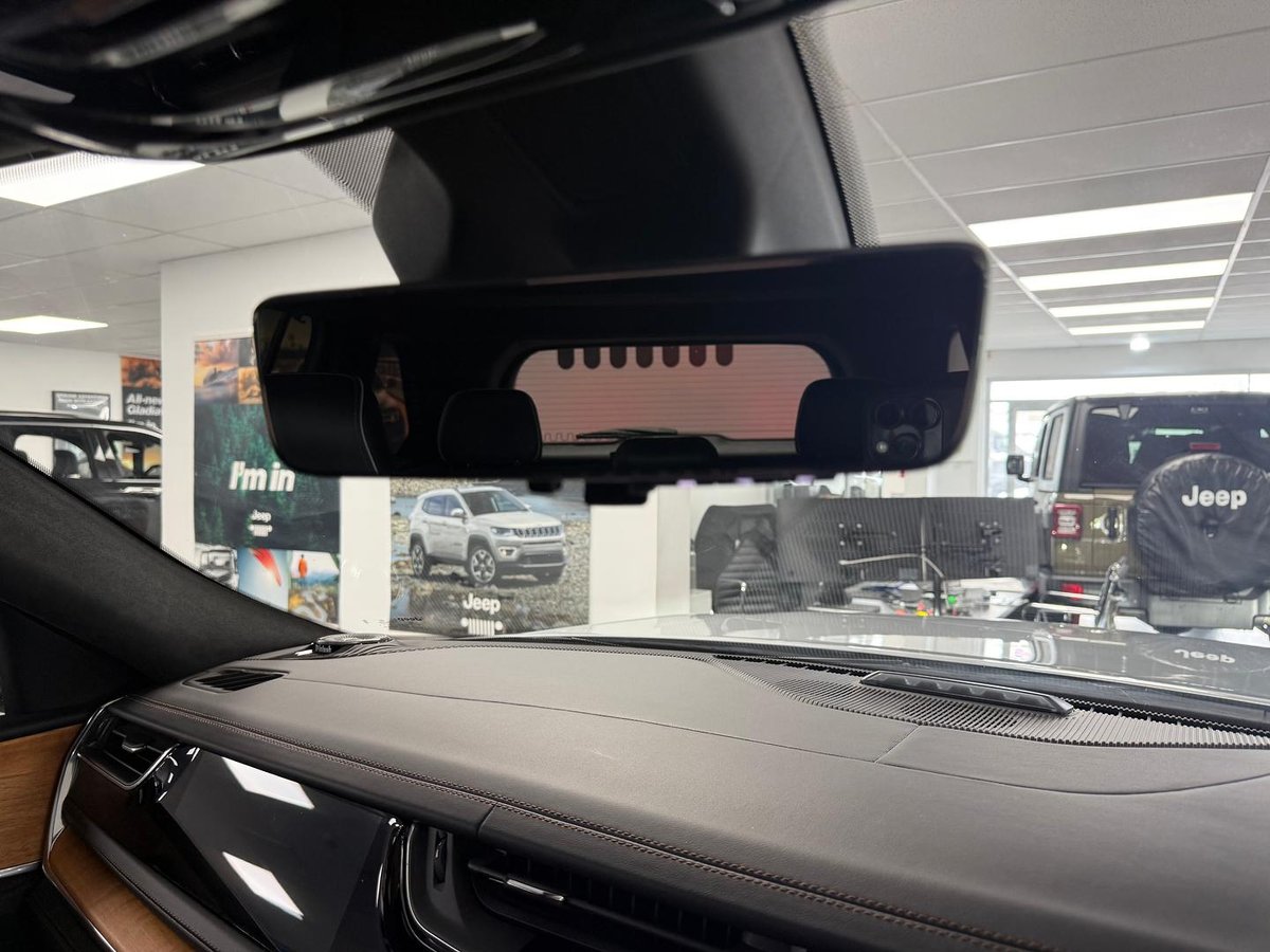 2023 Jeep Grand Cherokee Summit Reserve 4xe WL MY23 4X4 Dual Range image 35