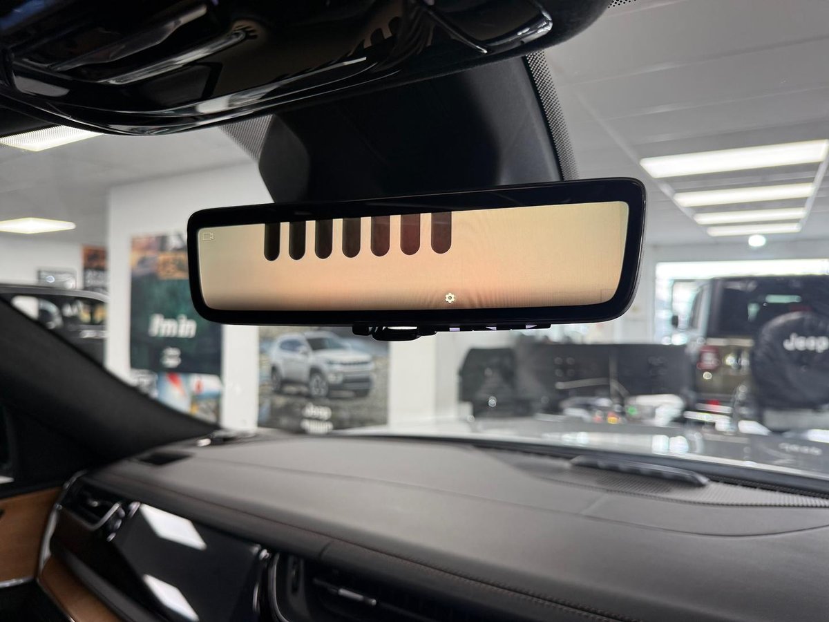 2023 Jeep Grand Cherokee Summit Reserve 4xe WL MY23 4X4 Dual Range image 36