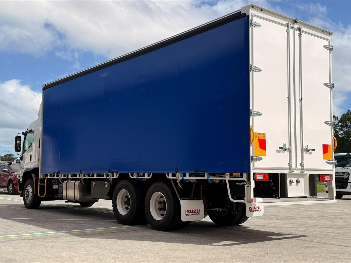 2026 Isuzu F Series image 9