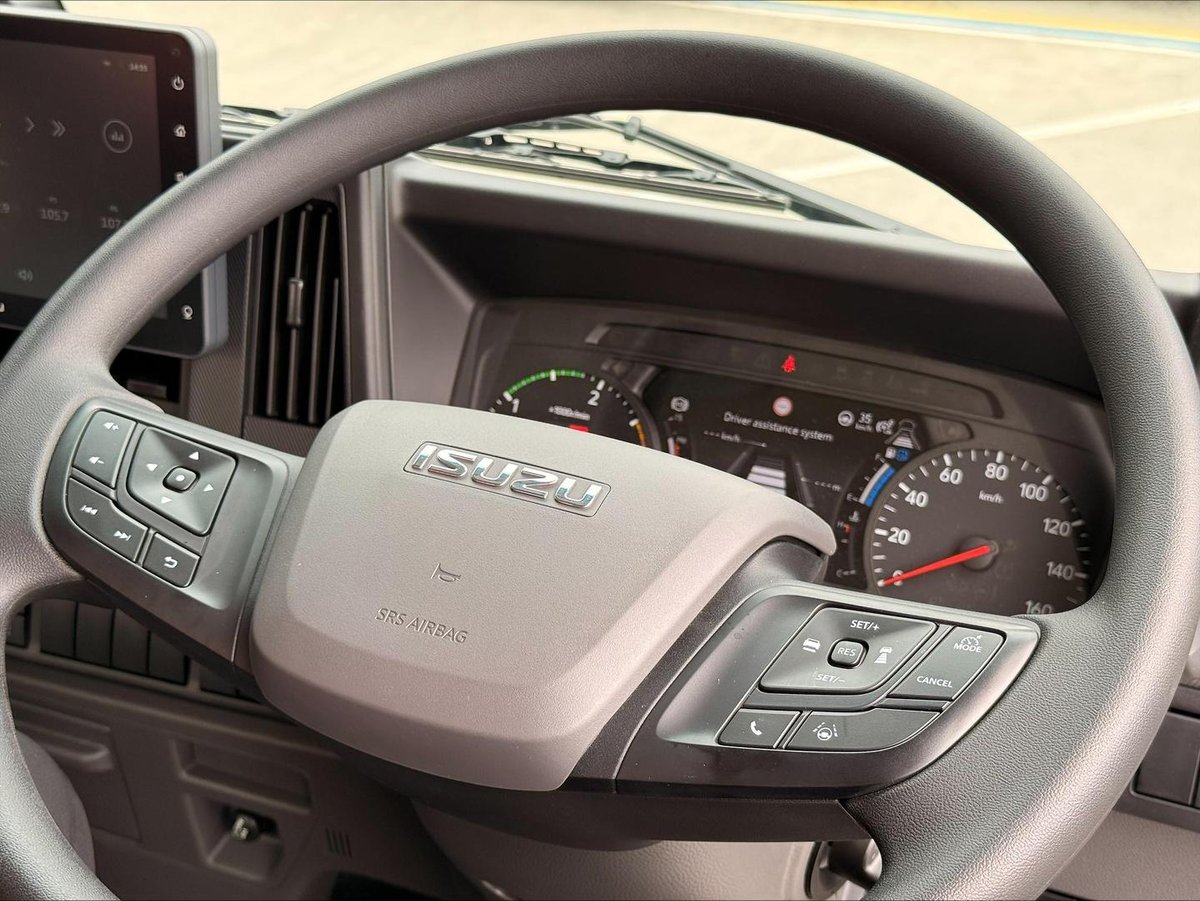 2026 Isuzu F Series image 22