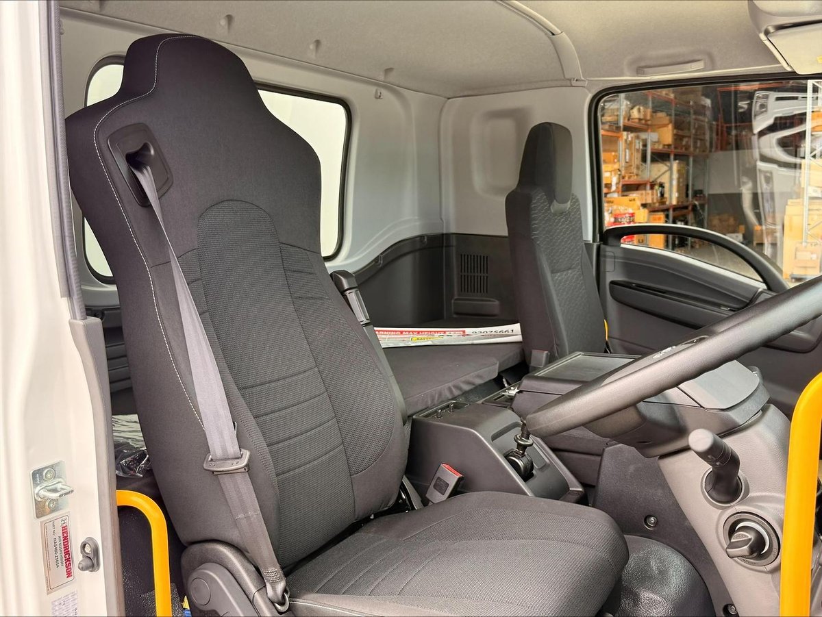 2026 Isuzu F Series image 21