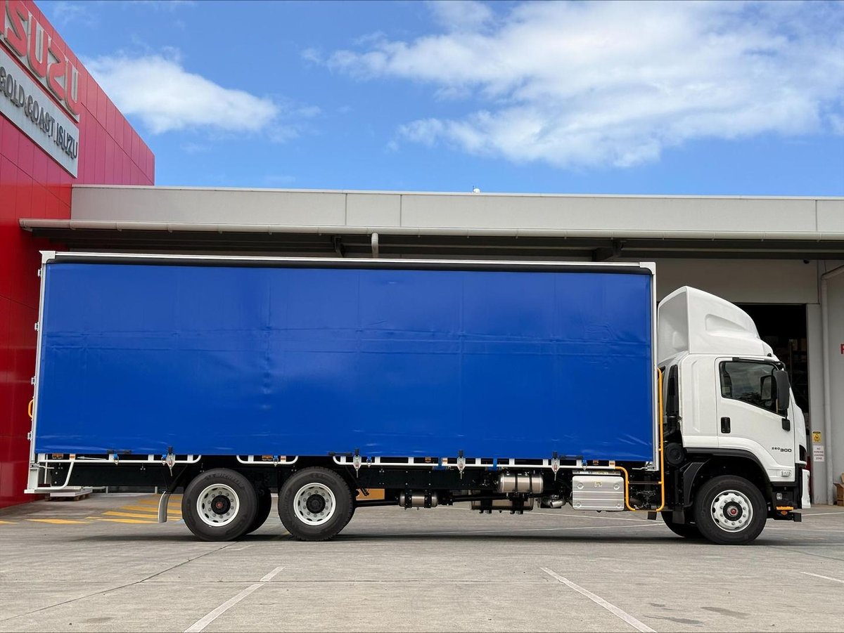 2026 Isuzu F Series image 12