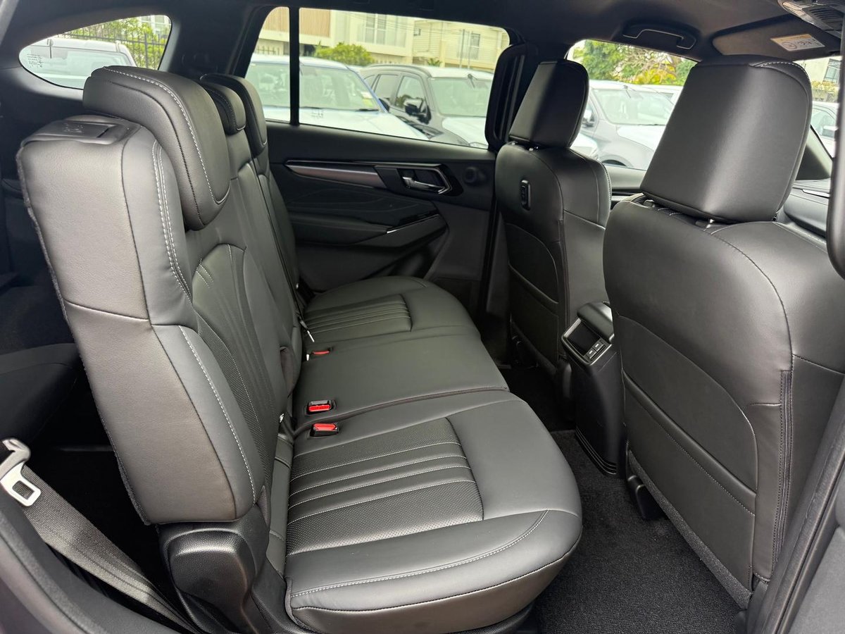 2026 Isuzu MU-X LS-T MY25.5 4X4 Dual Range image 15