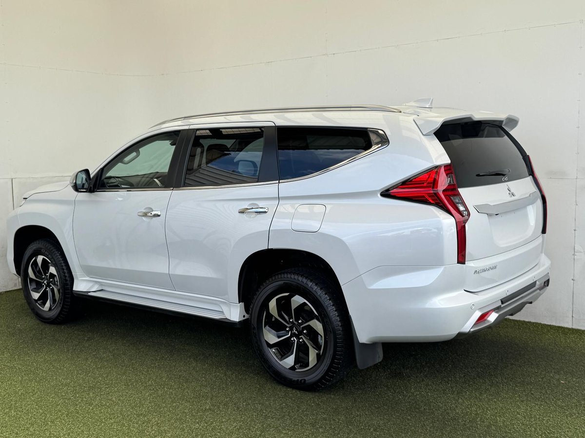 2024 Mitsubishi Pajero Sport Exceed QG MY25 4X4 Dual Range image 25