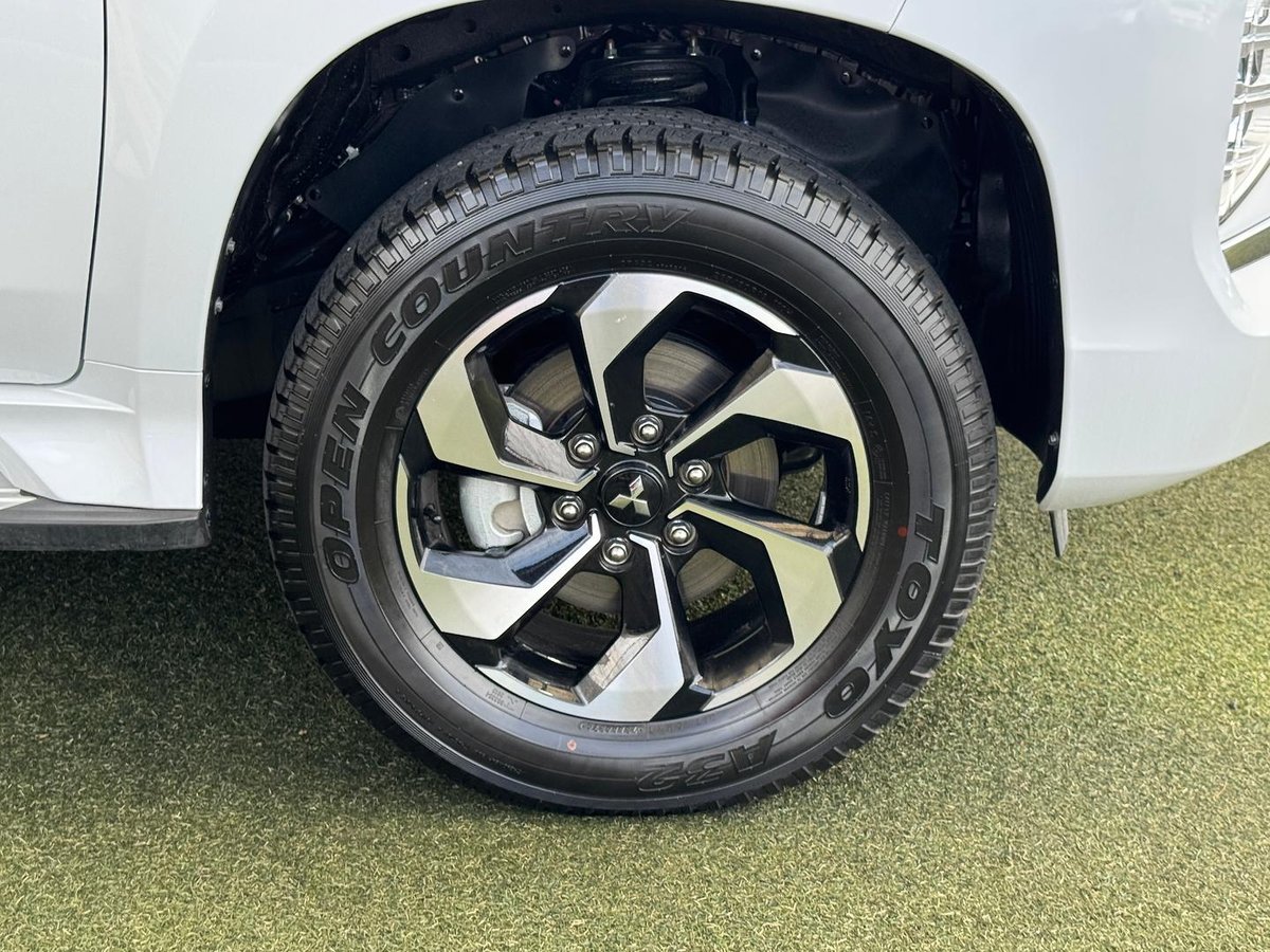2024 Mitsubishi Pajero Sport Exceed QG MY25 4X4 Dual Range image 7
