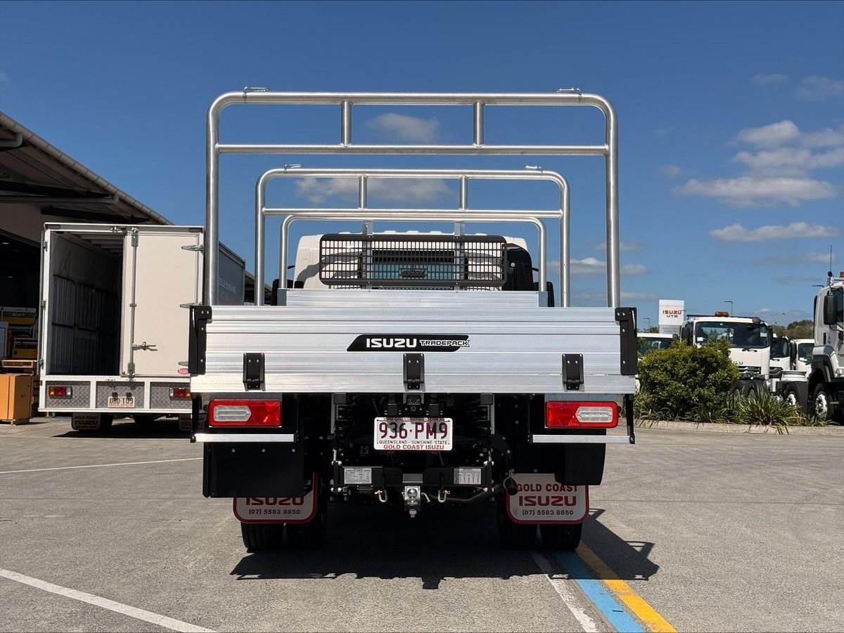 2026 Isuzu N Series NPR 65/45-175 DT D28 TRADEPACK image 10