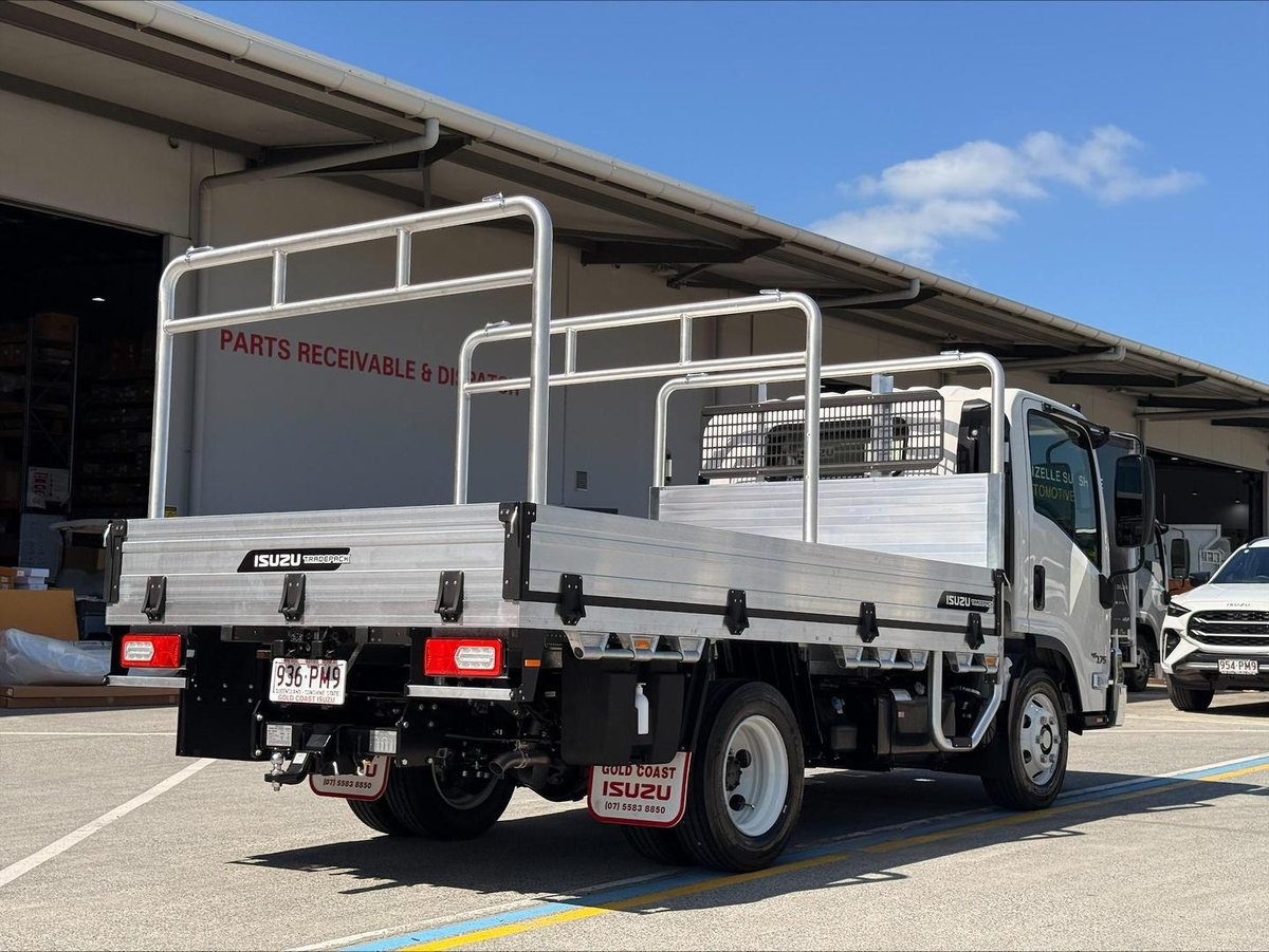 2026 Isuzu N Series NPR 65/45-175 DT D28 TRADEPACK image 11