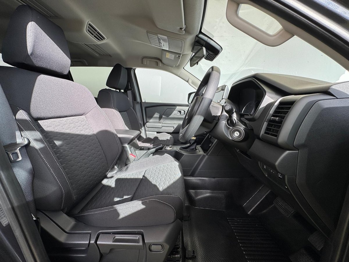 2025 Mitsubishi Triton GLX+ MV MY25 4X4 Dual Range image 13