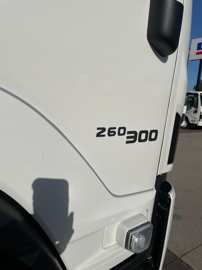 2025 Isuzu F Series FVZ 260-300 AT R46 image 12