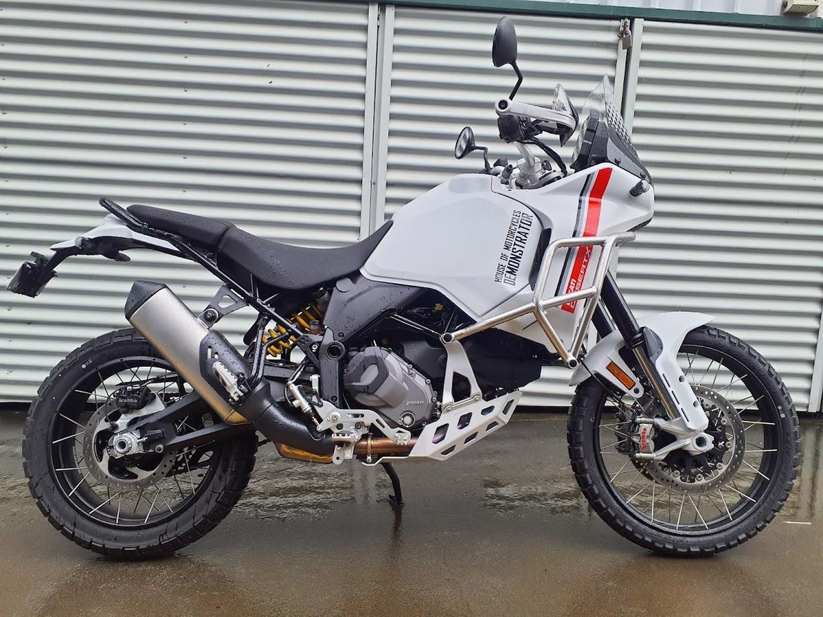 2025 Ducati Desert X Desert X White