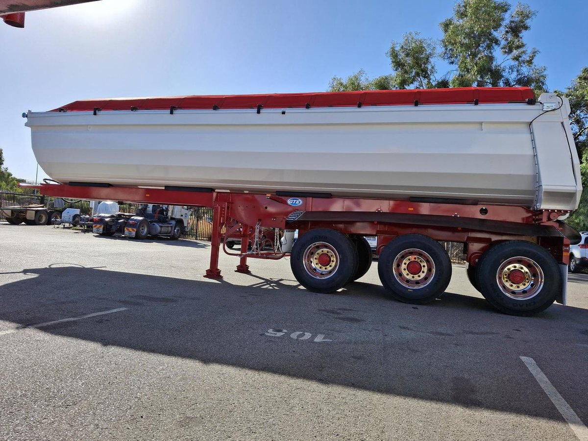 2026 CIMC U Shape Tipper image 15
