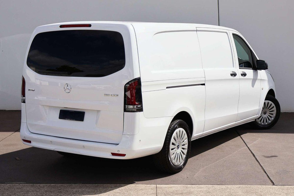 2025 Mercedes-Benz Vito 116CDI 447 image 11