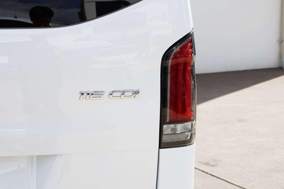 2025 Mercedes-Benz Vito 116CDI 447 image 13