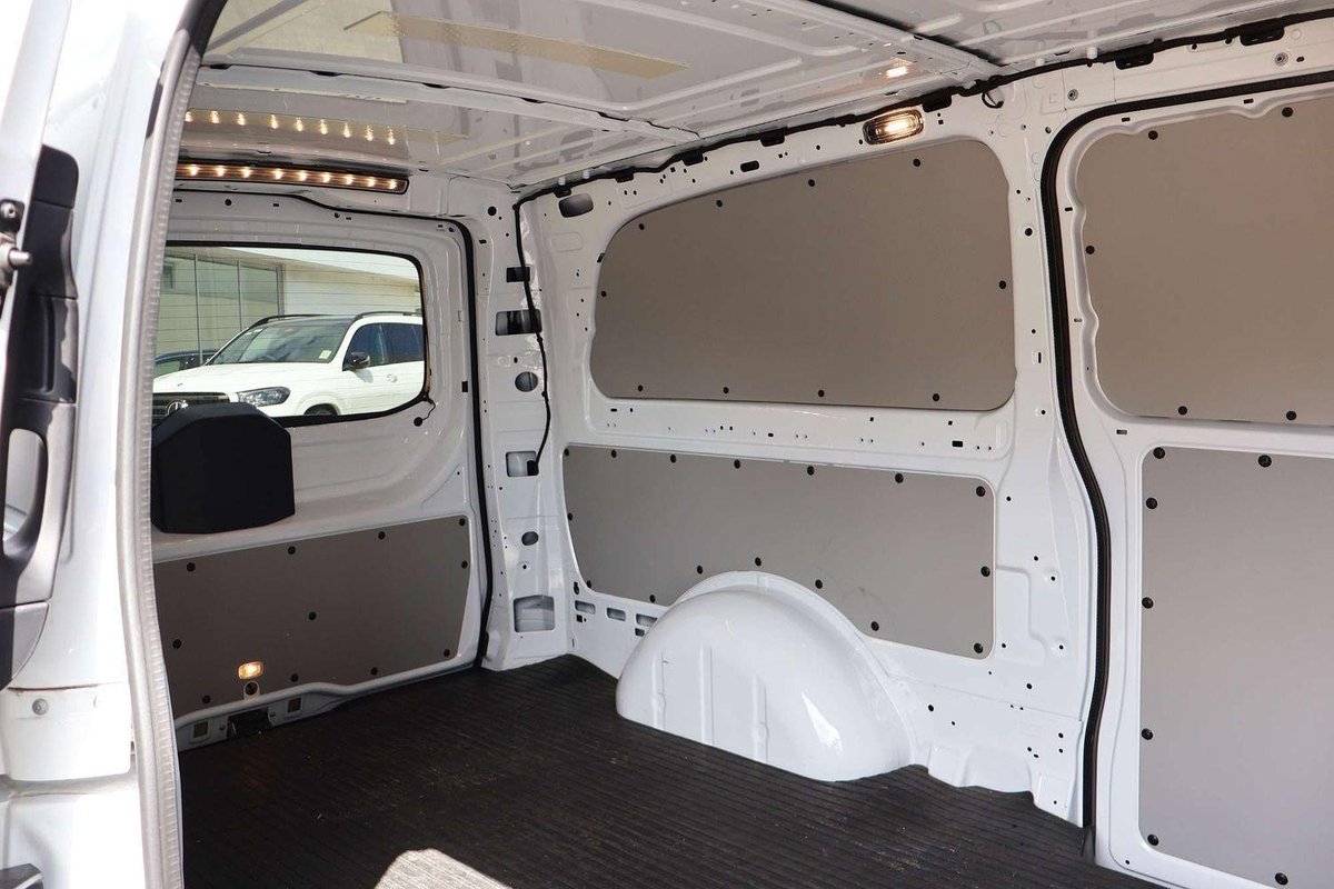 2025 Mercedes-Benz Vito 116CDI 447 image 16