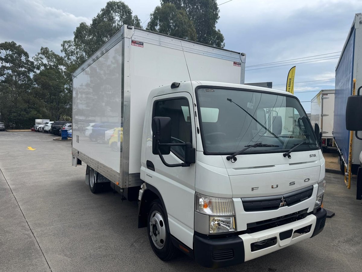 2022 Fuso Canter 515 image 20