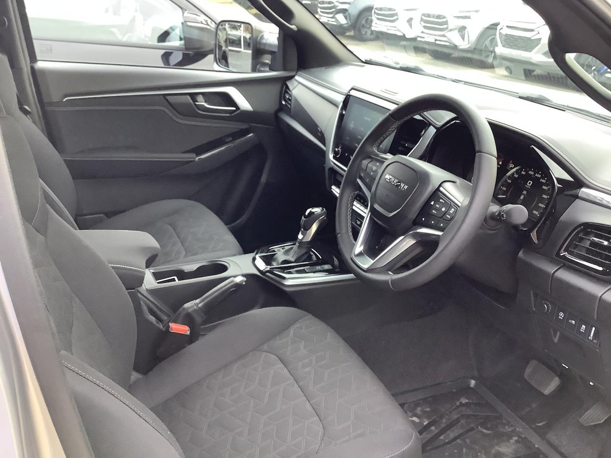 2025 Isuzu D-MAX LS-U MY25.5 4X4 Dual Range image 16