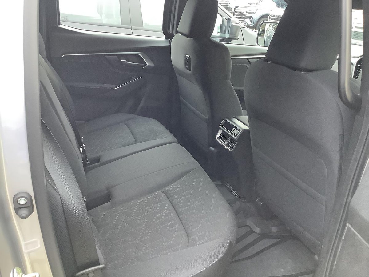 2025 Isuzu D-MAX LS-U MY25.5 4X4 Dual Range image 14