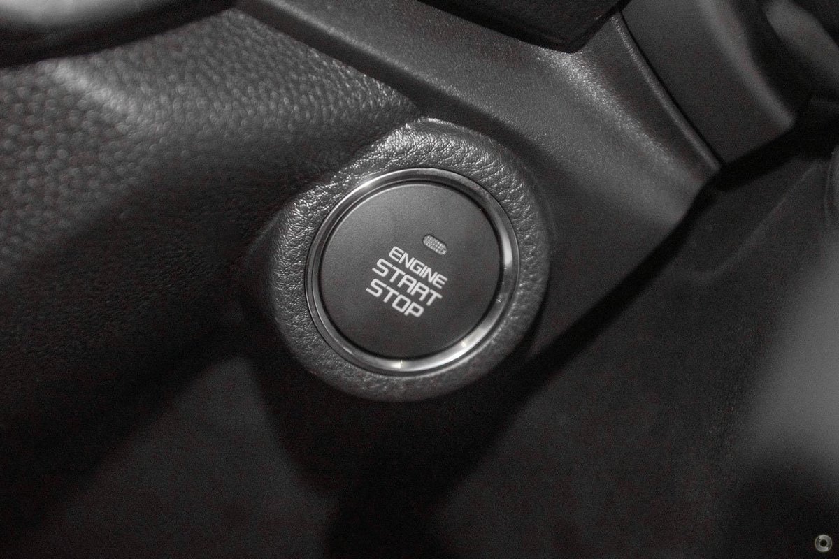 2025 Isuzu MU-X LS-U MY25.5 4X4 Dual Range image 12