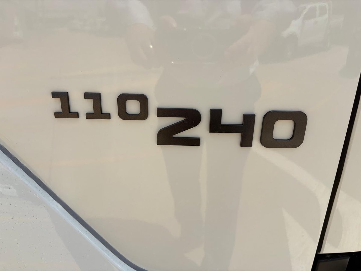 2026 Isuzu F Series FRR 110-240 MT D47 image 10