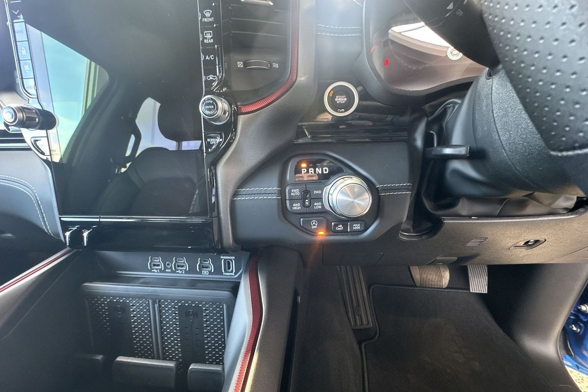 2025 RAM 1500 Rebel Hurricane SO DT MY25 4X4 Dual Range image 20