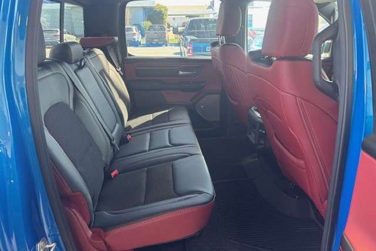 2025 RAM 1500 Rebel Hurricane SO DT MY25 4X4 Dual Range image 33