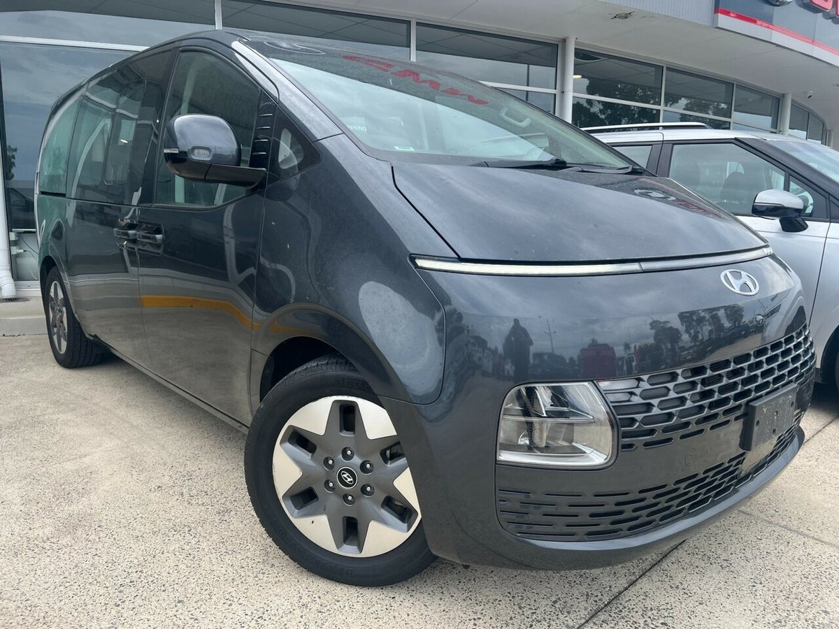 2021 Hyundai Staria