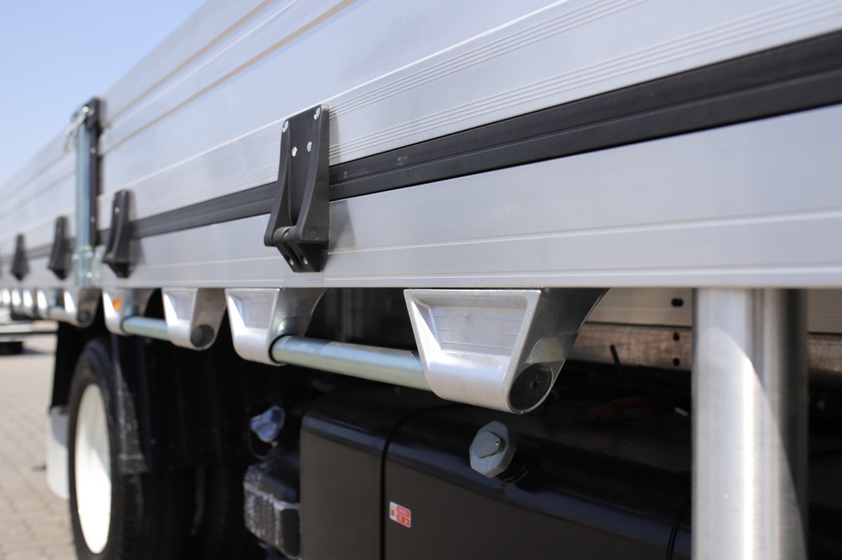 2026 Isuzu Trucks Nlr 45-150 Dt D34 Traypack image 12